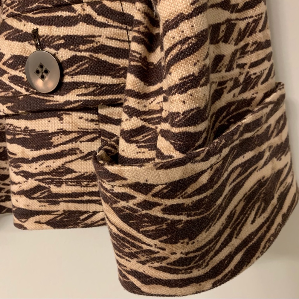 ❤️🔥❤️🔥 HP ❤️🔥❤️🔥. Ellen Tracey Zebra look jacket - Picture 3 of 5